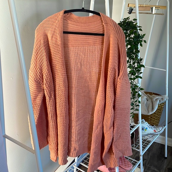 1X SHEIN Pink Cardigan - Picture 1 of 1